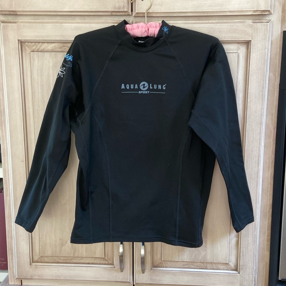 Aqua Lung surf shirt Polyolefin top black sz S
